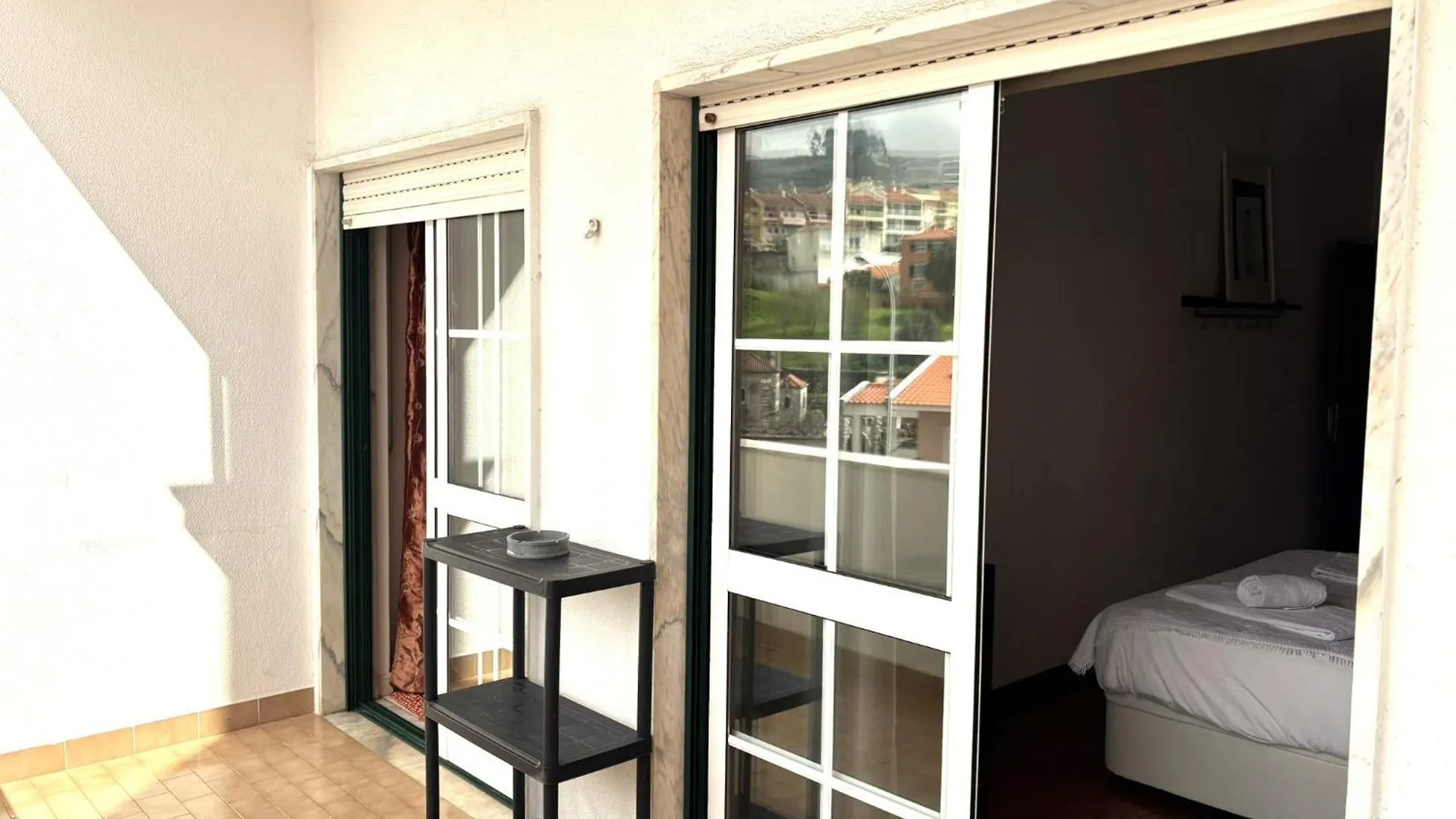 Oeiras, T1 Barcarena Apartment