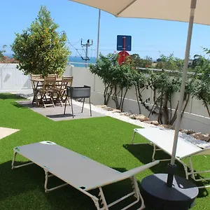  Apartment Encosta's Garden