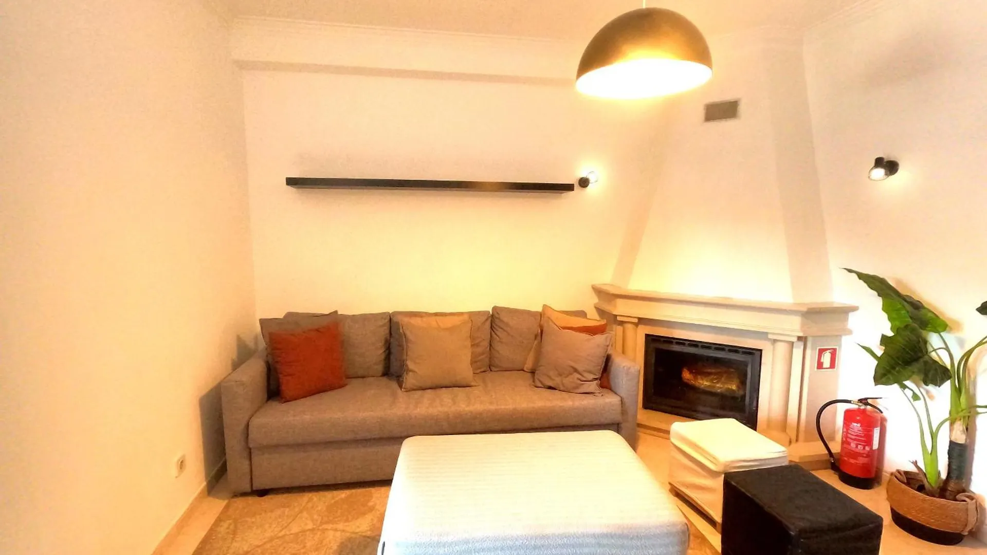 Oeiras, T1 Barcarena Apartment